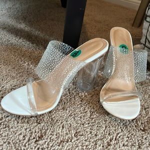 Clear rhinestone sandals 8 bachelorette bride